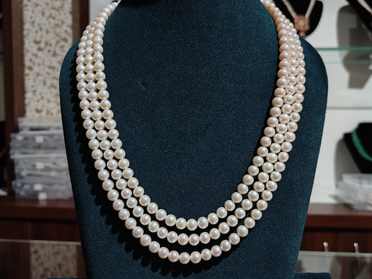 3 Lines Round White Pearls