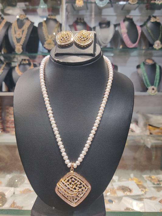 Pearls set single line pearls with cz stones locket set unique locket set