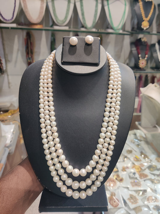 3 lines graduateion fresh water pearls